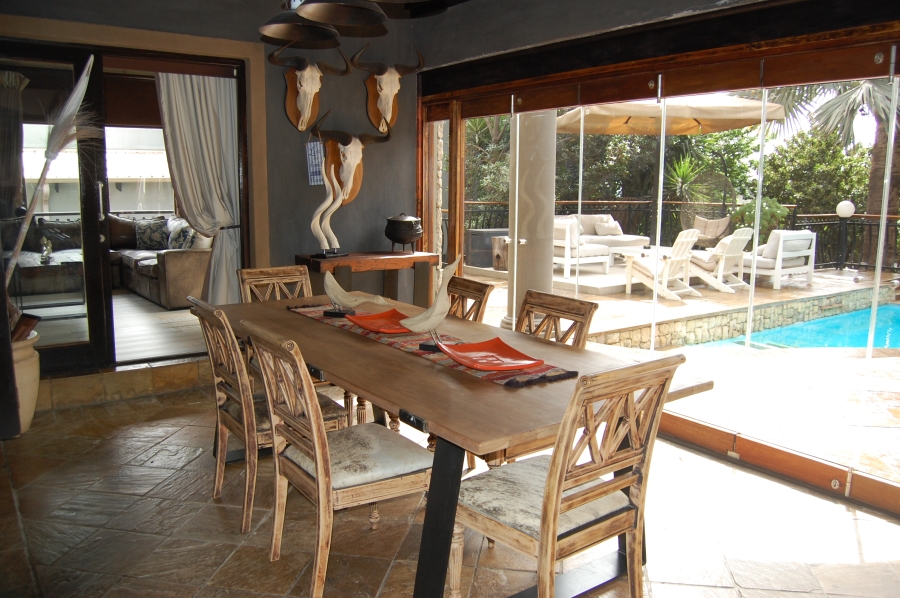 5 Bedroom Property for Sale in Featherbrooke Estate Gauteng