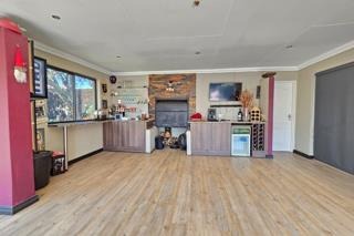 4 Bedroom Property for Sale in Petersfield Gauteng