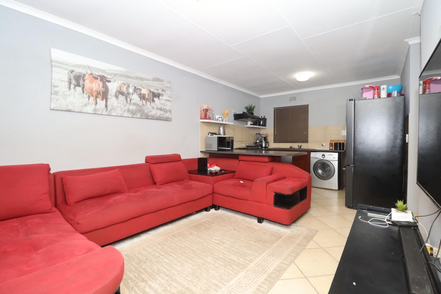 3 Bedroom Property for Sale in Witpoortjie Gauteng