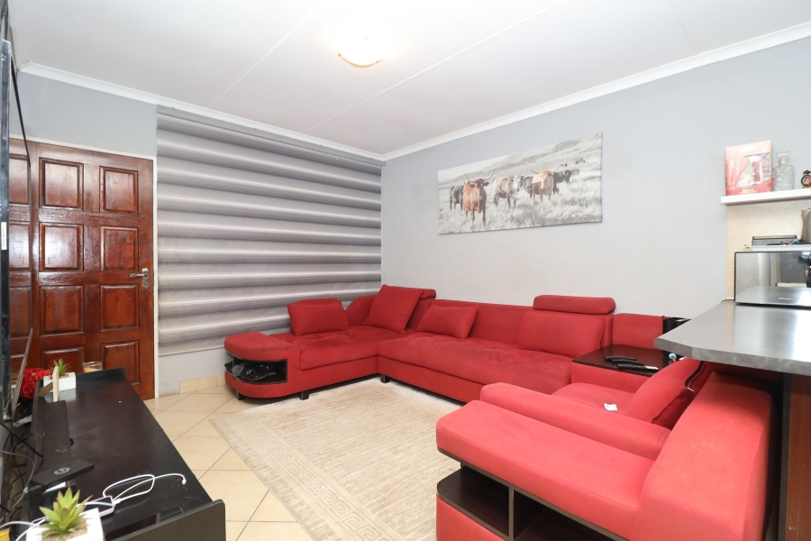 3 Bedroom Property for Sale in Witpoortjie Gauteng