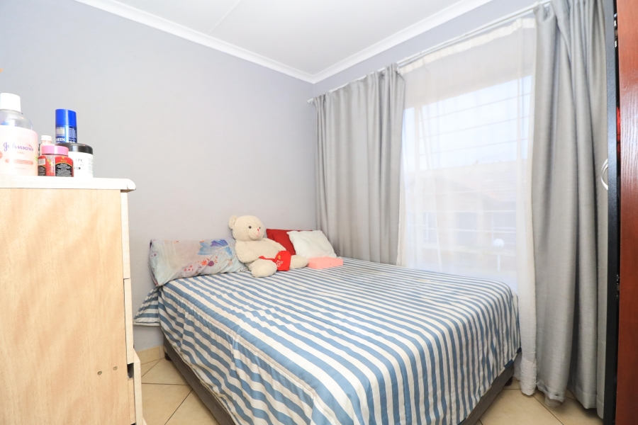3 Bedroom Property for Sale in Witpoortjie Gauteng