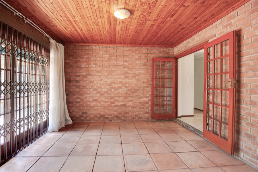 To Let 4 Bedroom Property for Rent in Rivonia Gauteng