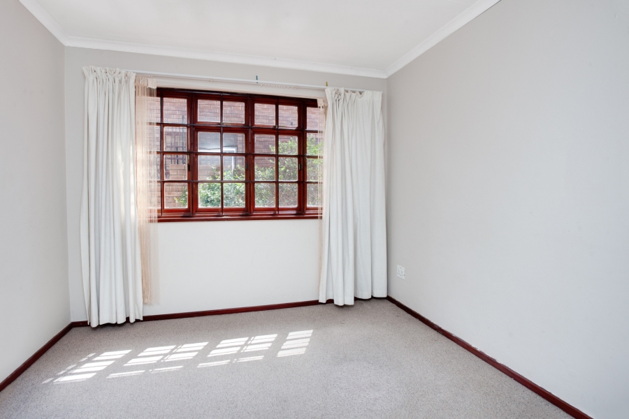 To Let 4 Bedroom Property for Rent in Rivonia Gauteng