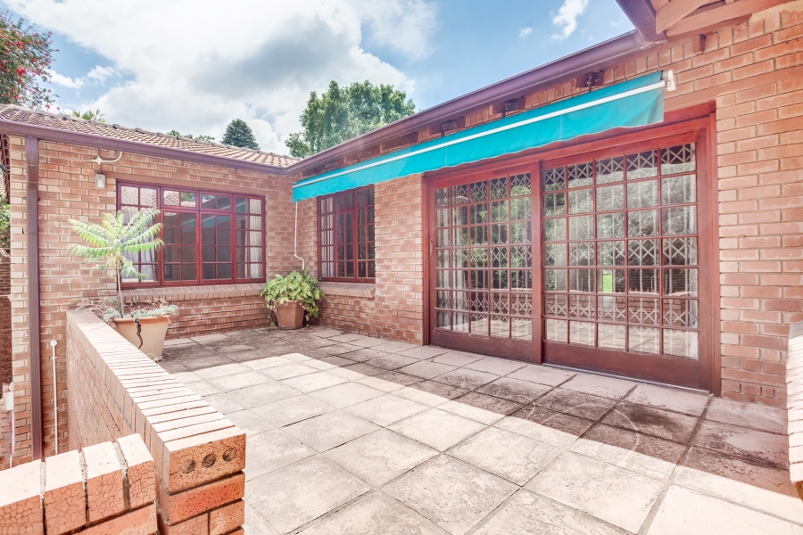 To Let 4 Bedroom Property for Rent in Rivonia Gauteng