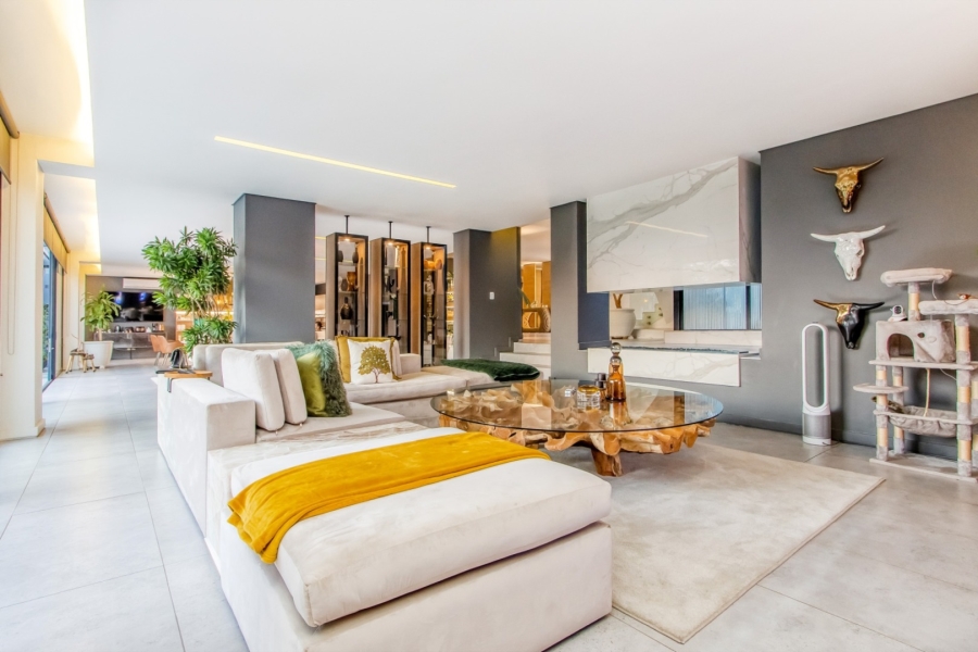 5 Bedroom Property for Sale in Dainfern Golf Estate Gauteng
