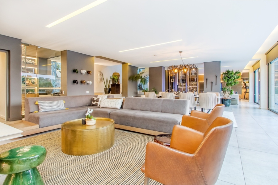 5 Bedroom Property for Sale in Dainfern Golf Estate Gauteng