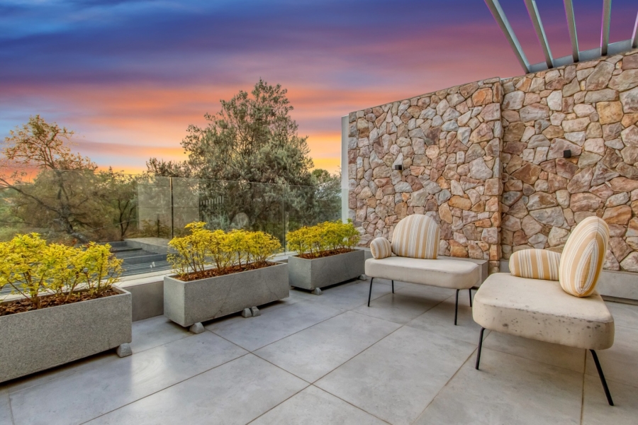5 Bedroom Property for Sale in Dainfern Golf Estate Gauteng