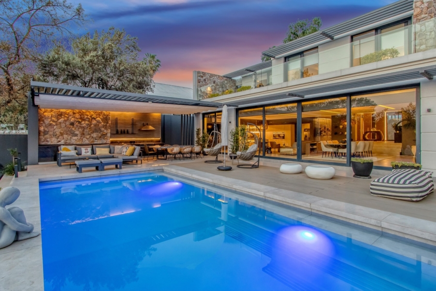 5 Bedroom Property for Sale in Dainfern Golf Estate Gauteng