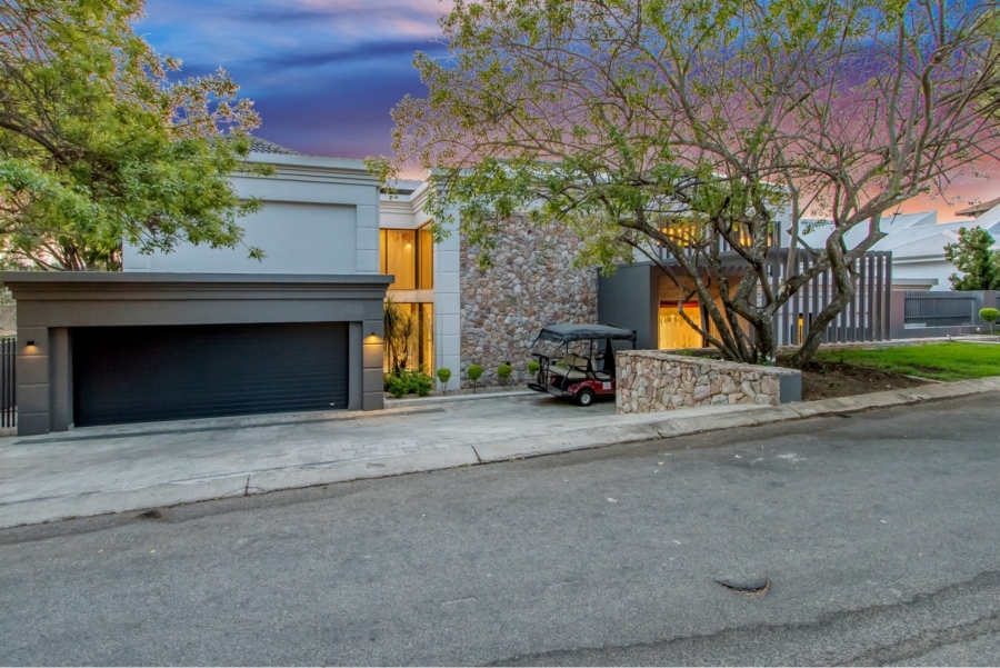 5 Bedroom Property for Sale in Dainfern Golf Estate Gauteng