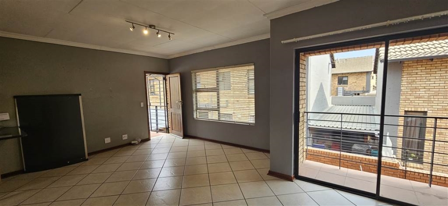 2 Bedroom Property for Sale in Meyersdal Gauteng