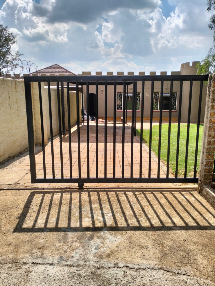 3 Bedroom Property for Sale in Brakpan Central Gauteng