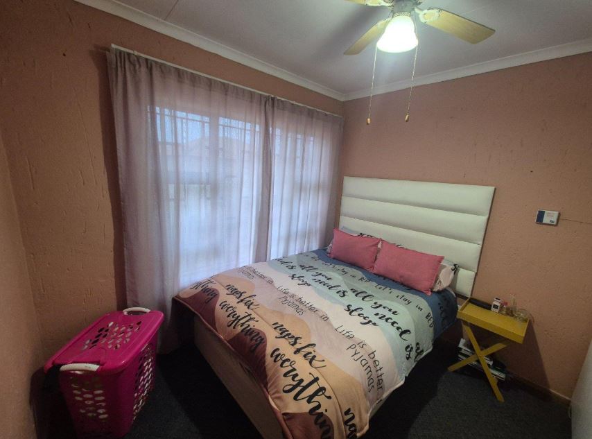 2 Bedroom Property for Sale in Minnebron Gauteng