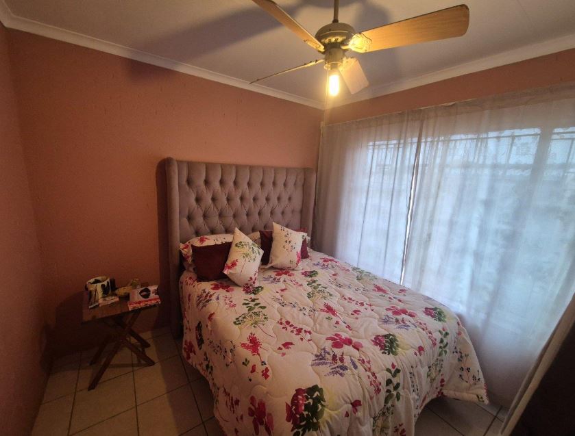 2 Bedroom Property for Sale in Minnebron Gauteng
