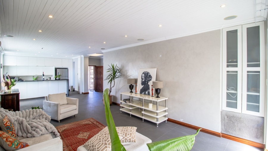 3 Bedroom Property for Sale in Norwood Gauteng