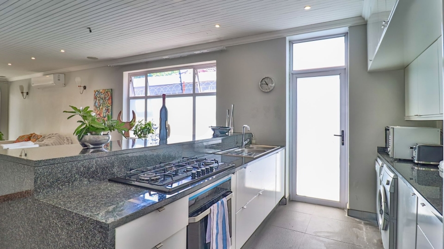 3 Bedroom Property for Sale in Norwood Gauteng