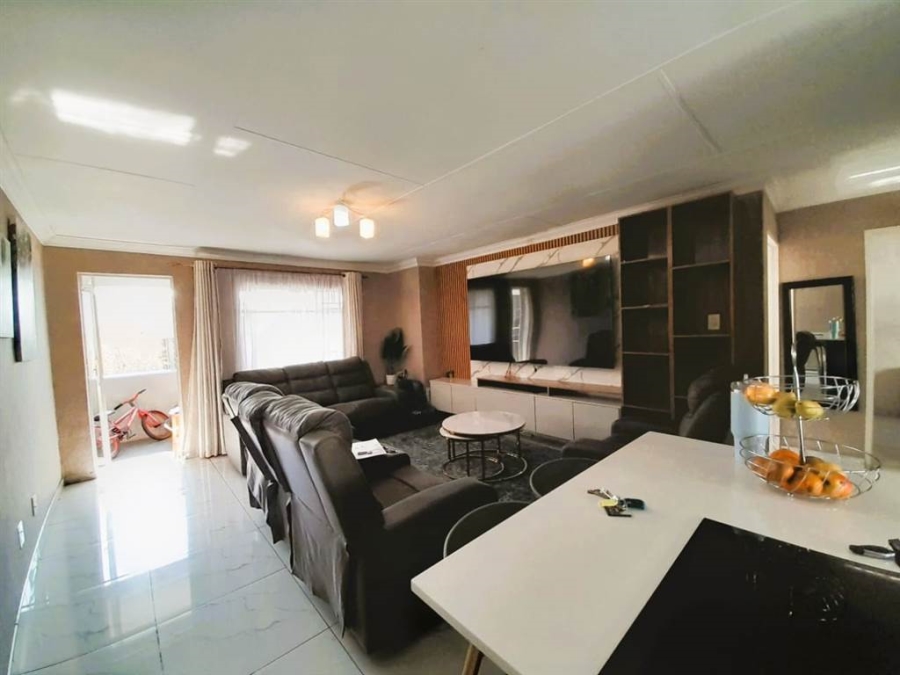 2 Bedroom Property for Sale in Meyersdal Gauteng