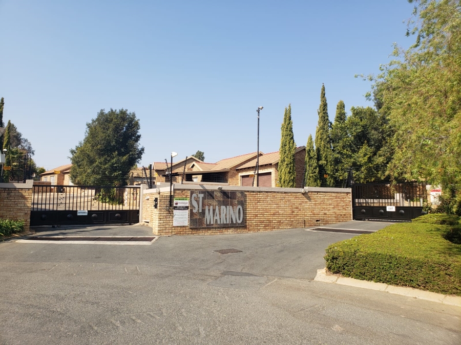 3 Bedroom Property for Sale in Honeydew Manor Gauteng
