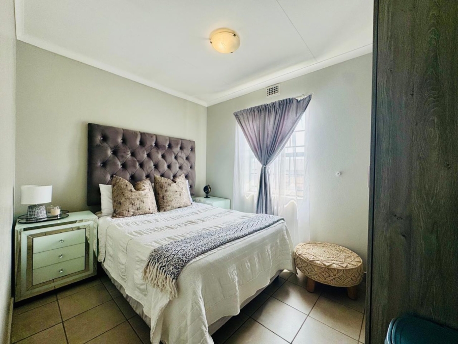 2 Bedroom Property for Sale in Montana Tuine Gauteng