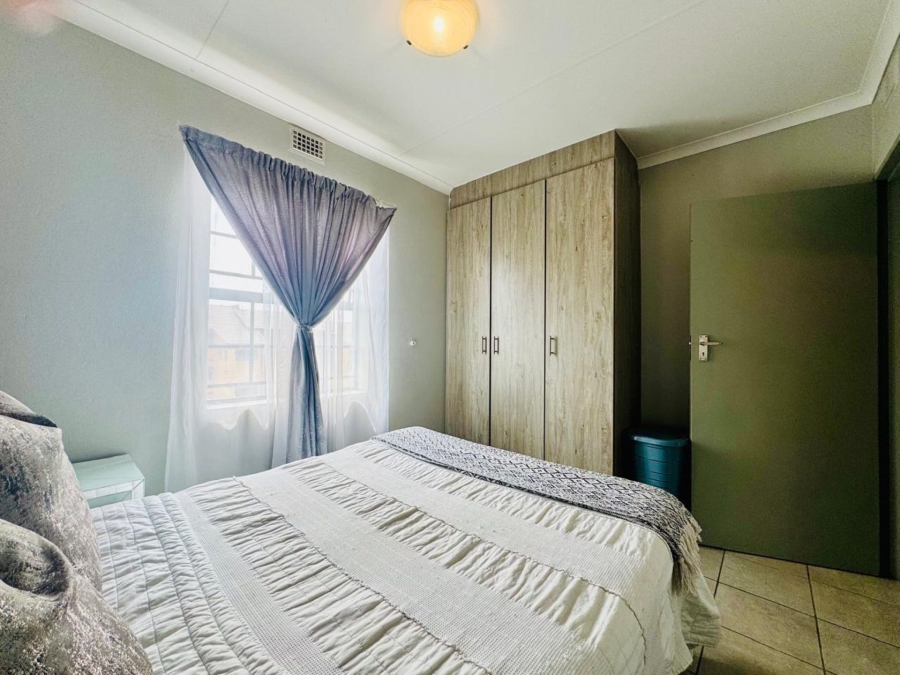 2 Bedroom Property for Sale in Montana Tuine Gauteng