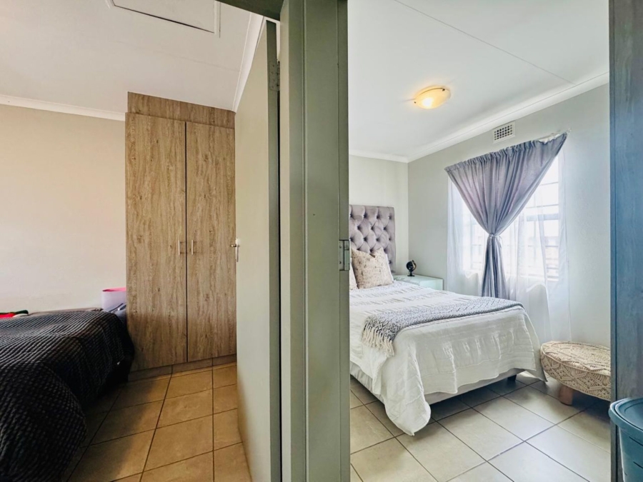 2 Bedroom Property for Sale in Montana Tuine Gauteng
