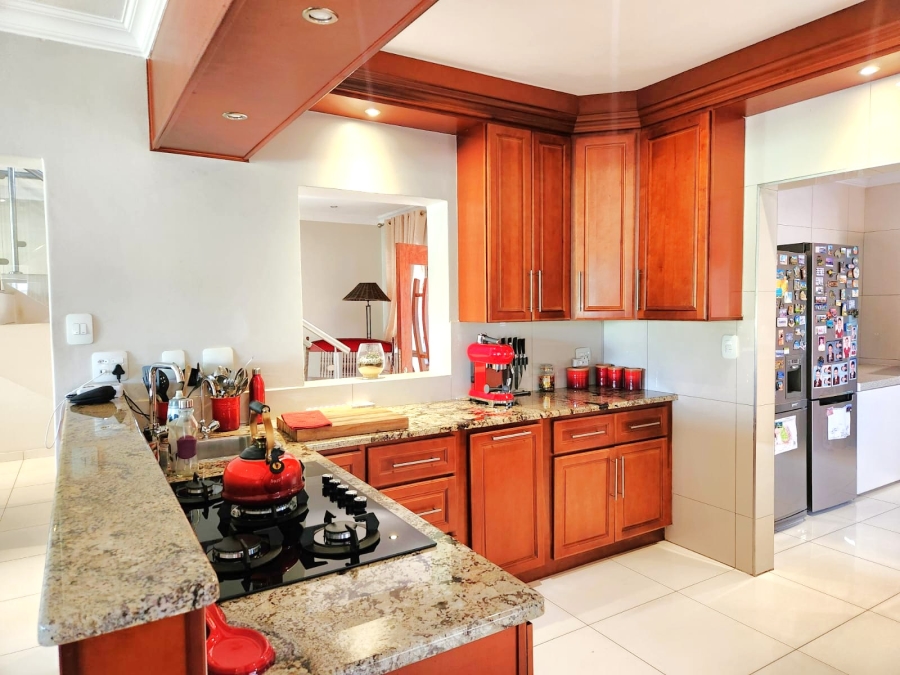 5 Bedroom Property for Sale in Centurion Golf Estate Gauteng