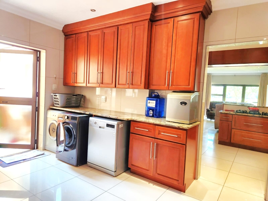 5 Bedroom Property for Sale in Centurion Golf Estate Gauteng