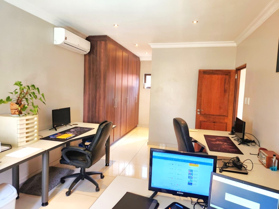5 Bedroom Property for Sale in Centurion Golf Estate Gauteng