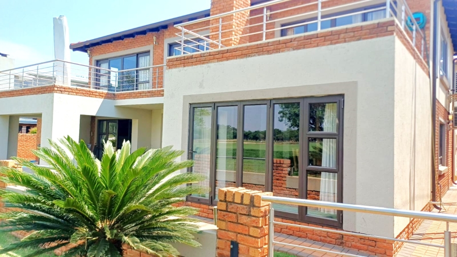 5 Bedroom Property for Sale in Centurion Golf Estate Gauteng