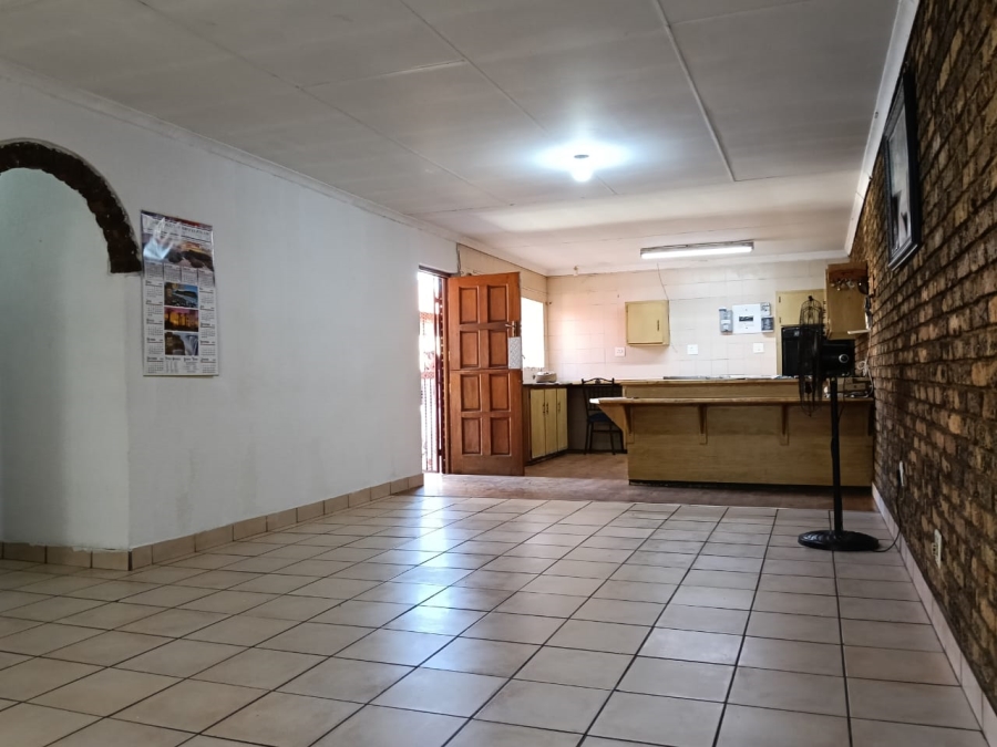 3 Bedroom Property for Sale in Homelake Gauteng