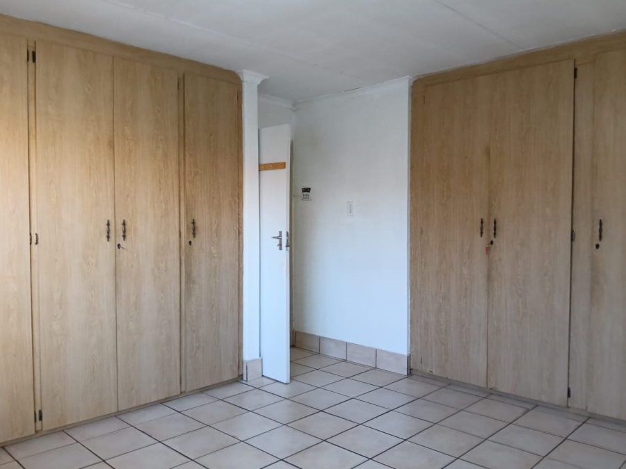 3 Bedroom Property for Sale in Homelake Gauteng