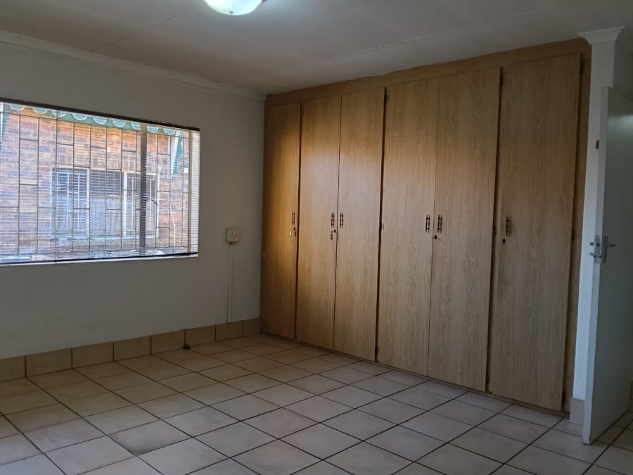 3 Bedroom Property for Sale in Homelake Gauteng