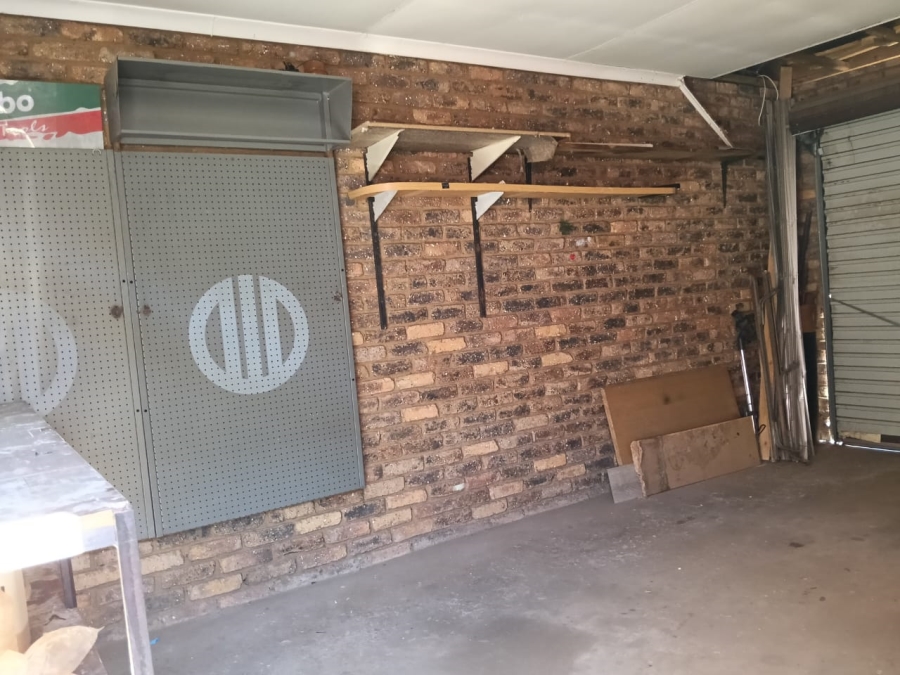 3 Bedroom Property for Sale in Homelake Gauteng