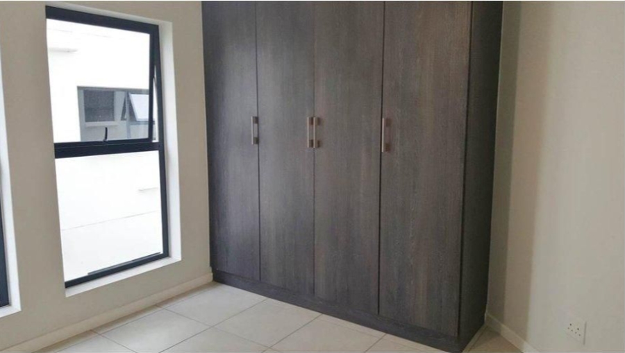 To Let 2 Bedroom Property for Rent in Bryanston Gauteng
