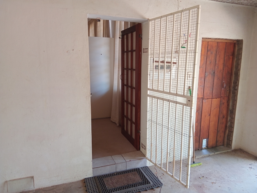 To Let 1 Bedroom Property for Rent in Ardenwold SH Gauteng