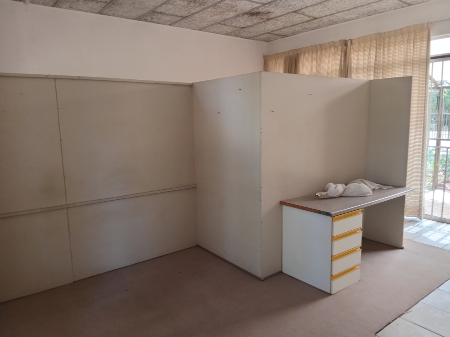 To Let 1 Bedroom Property for Rent in Ardenwold SH Gauteng