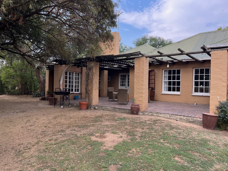 3 Bedroom Property for Sale in Chartwell Gauteng