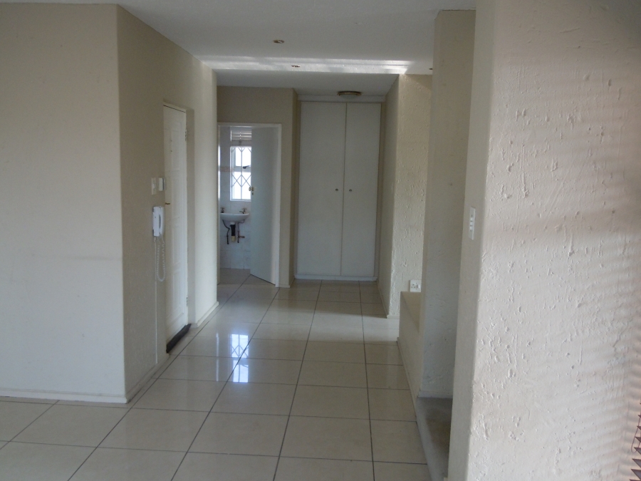 To Let 3 Bedroom Property for Rent in Sunninghill Gauteng