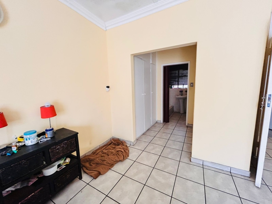 3 Bedroom Property for Sale in Selcourt Gauteng
