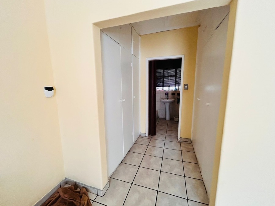 3 Bedroom Property for Sale in Selcourt Gauteng