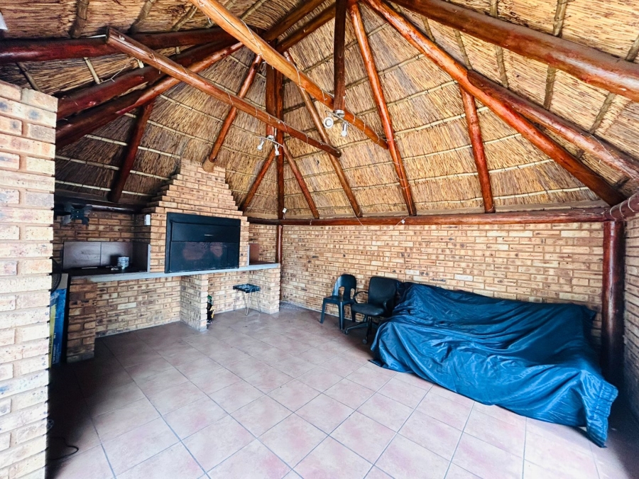 3 Bedroom Property for Sale in Selcourt Gauteng