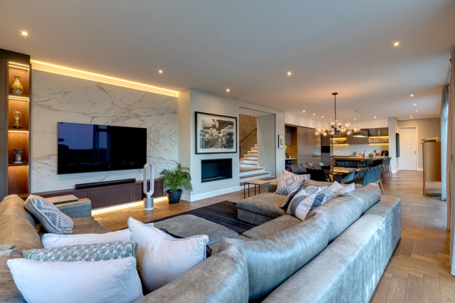 3 Bedroom Property for Sale in Bryanston East Gauteng