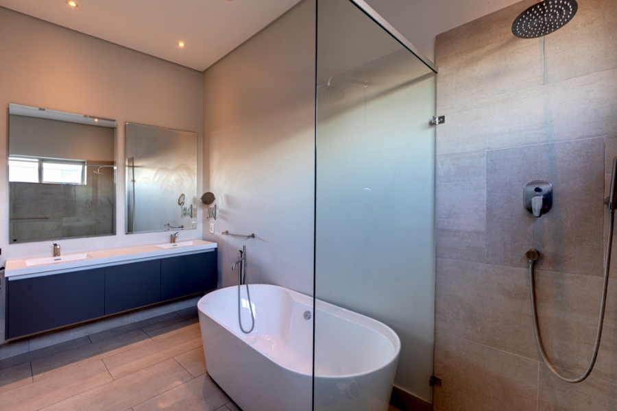 3 Bedroom Property for Sale in Bryanston East Gauteng