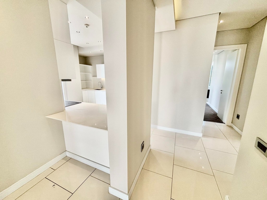 To Let 3 Bedroom Property for Rent in Sandhurst Gauteng
