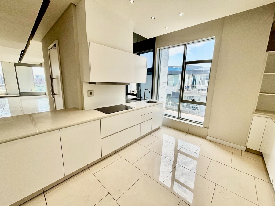 To Let 3 Bedroom Property for Rent in Sandhurst Gauteng