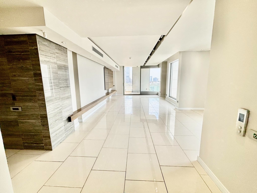 To Let 3 Bedroom Property for Rent in Sandhurst Gauteng