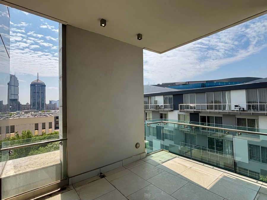 To Let 3 Bedroom Property for Rent in Sandhurst Gauteng