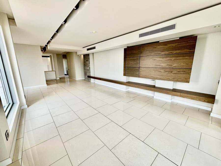 To Let 3 Bedroom Property for Rent in Sandhurst Gauteng