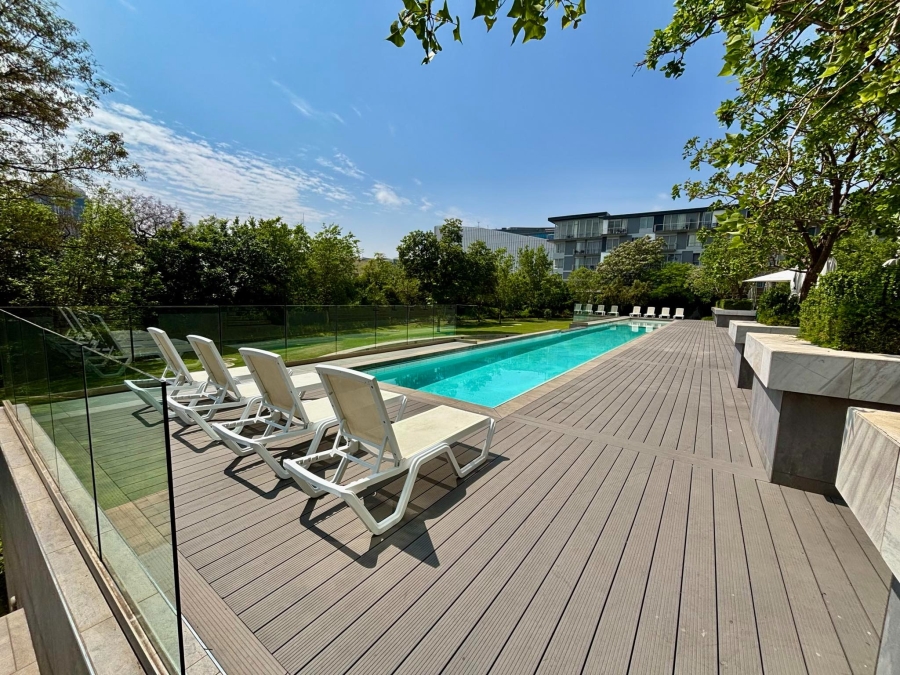 To Let 3 Bedroom Property for Rent in Sandhurst Gauteng