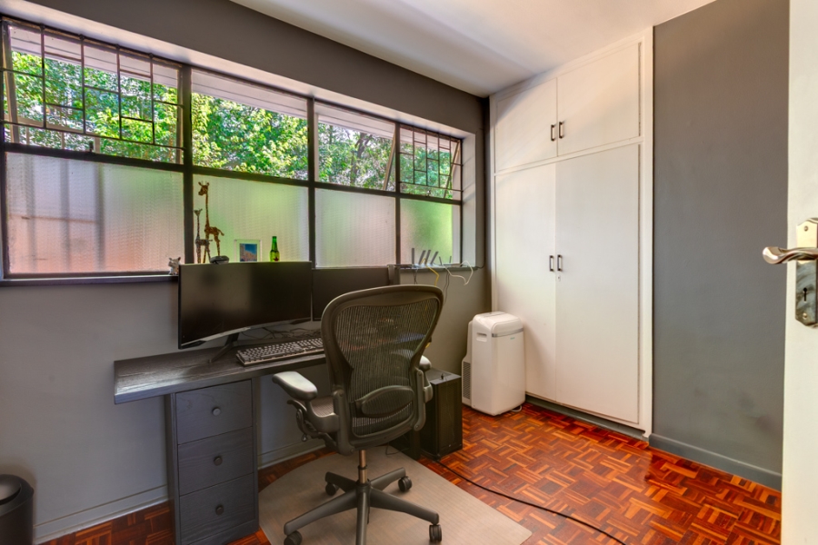 2 Bedroom Property for Sale in Illovo Gauteng