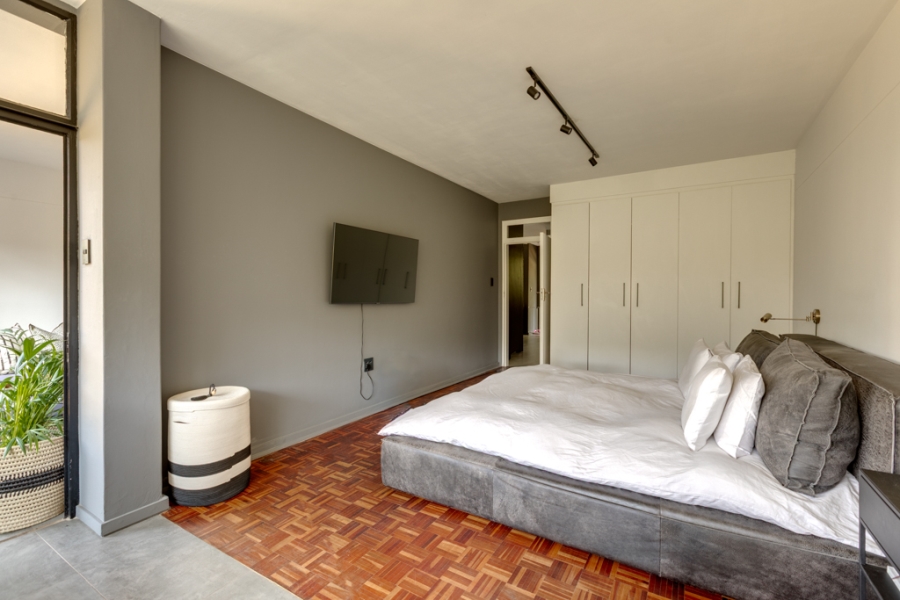 2 Bedroom Property for Sale in Illovo Gauteng